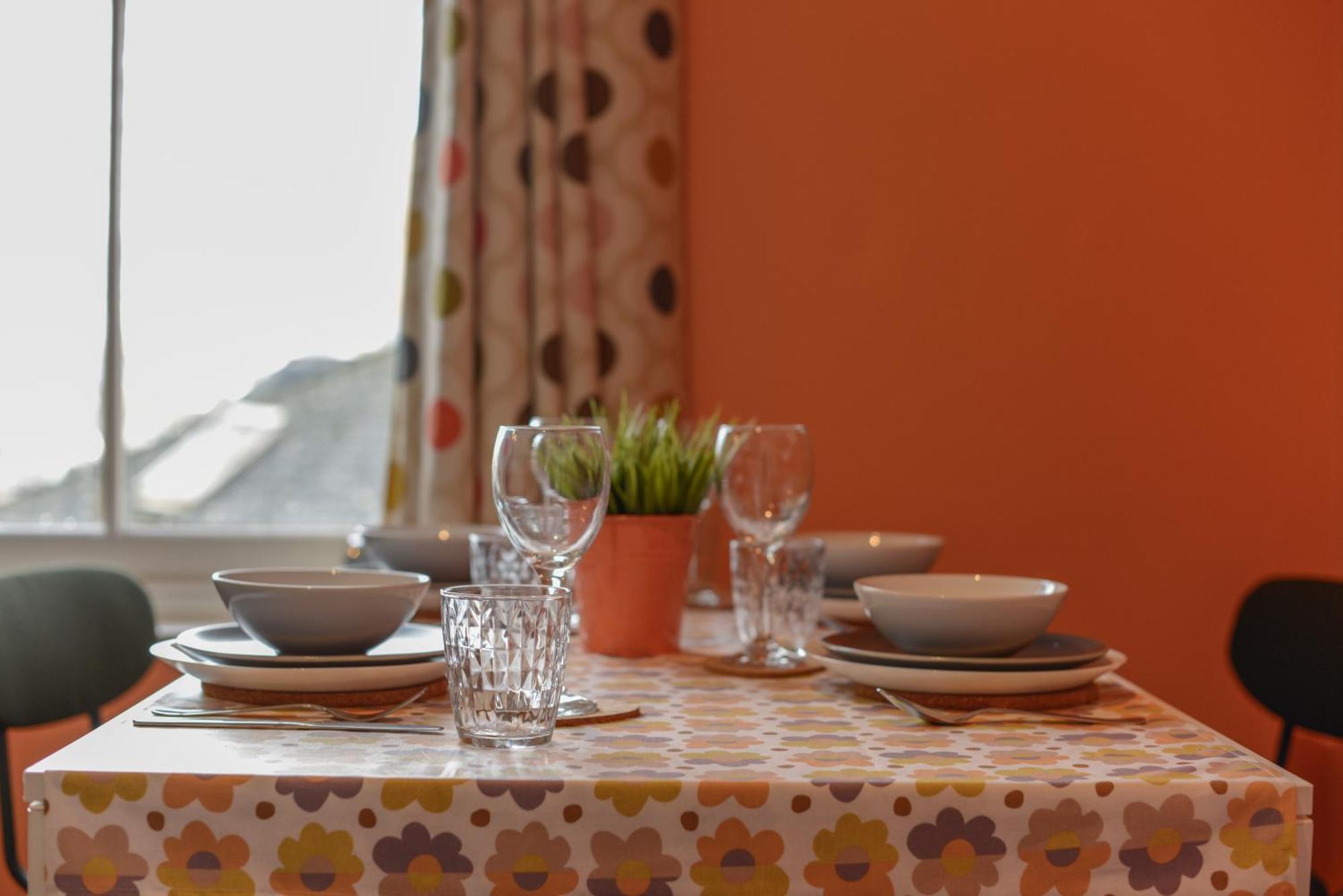 Harbour Court Plymouth - Free Parking - Tucked Away On The Barbican With Courtyard - By Ocean City Retreats מראה חיצוני תמונה